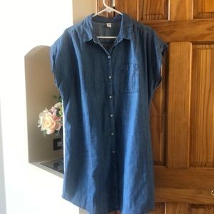 Gently worn, Old Navy button front, cap sleeve, short denim dress, sz. PL